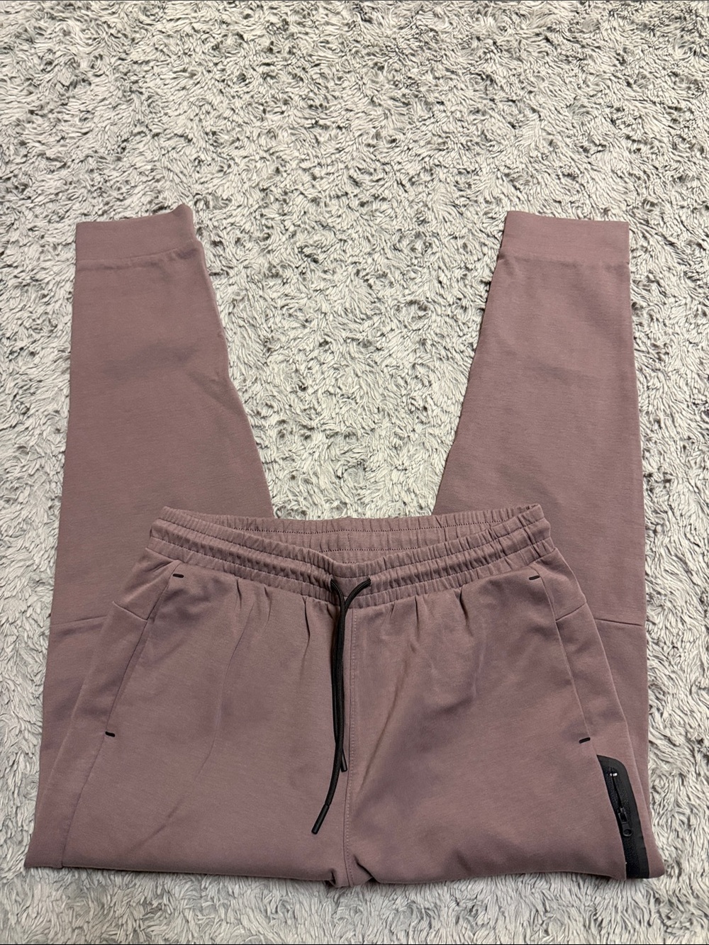 Old Navy Mauve Men’s Jogger Sweatpants with Drawstring